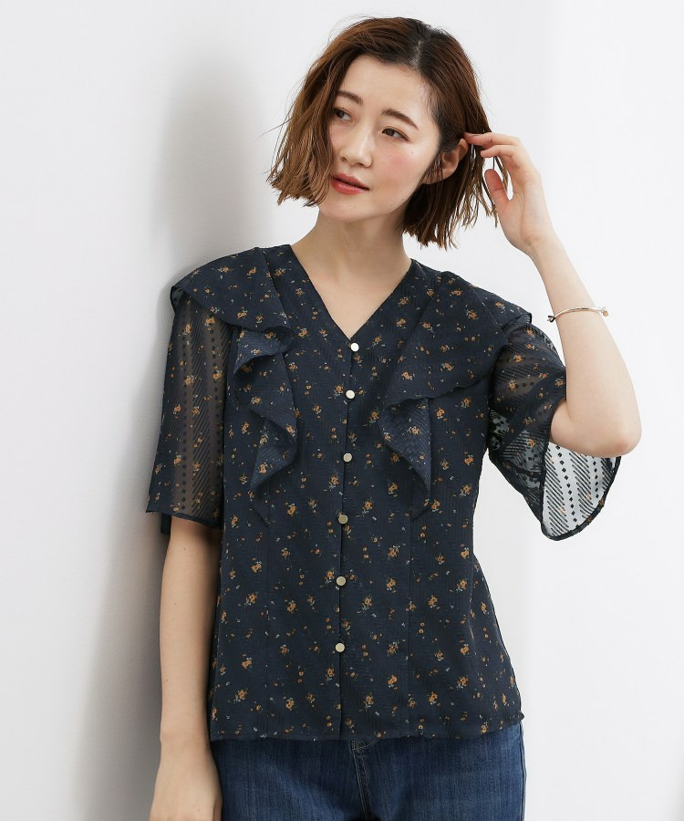 フラワープリント カットジャカードブラウス1