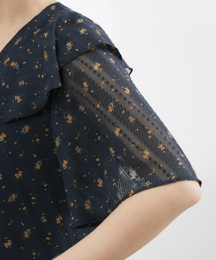 フラワープリント カットジャカードブラウス10