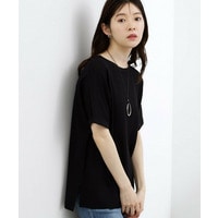 【シリーズ累計36万枚！やわらかドライタッチ】夏にうれしい多機能ロングニット