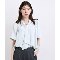 半袖になって再登場！【洗える】チャーム付きマルチWAYボウタイブラウス