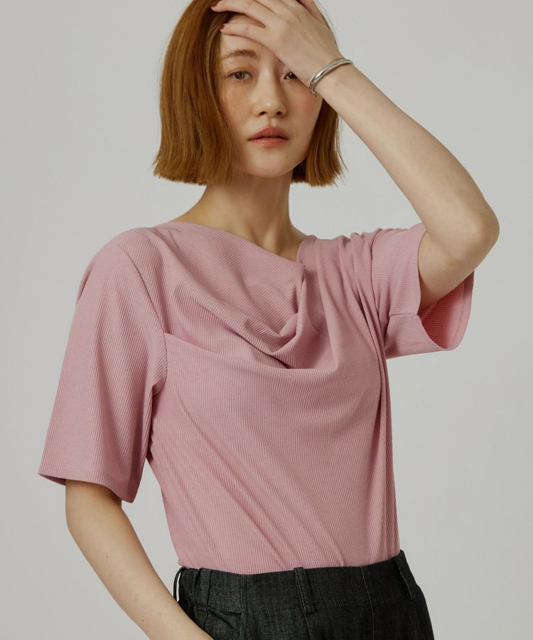 着るだけで旬顔 ドレープネックテレコTシャツ1