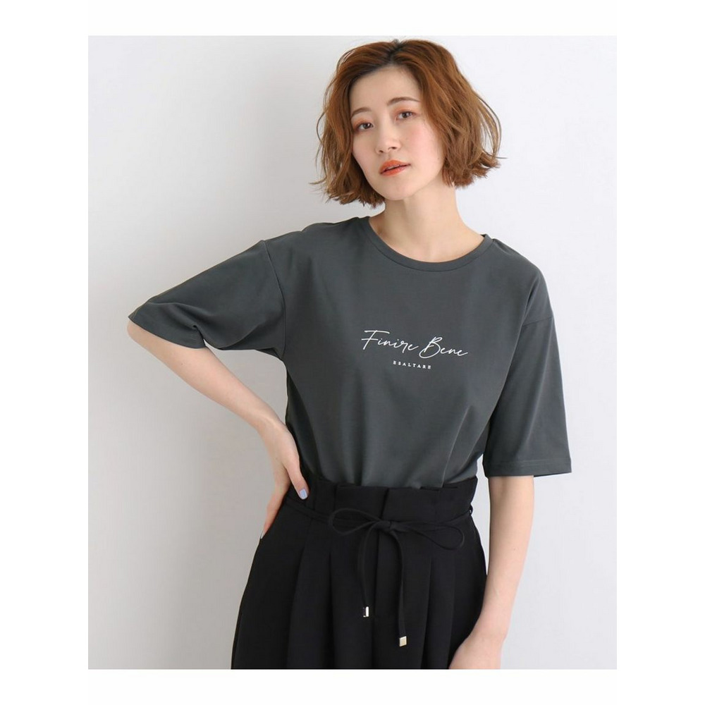 雑誌掲載商品【洗える／UVカット／接触冷感】5分袖ロゴTシャツ チャコールグレー(014) 1