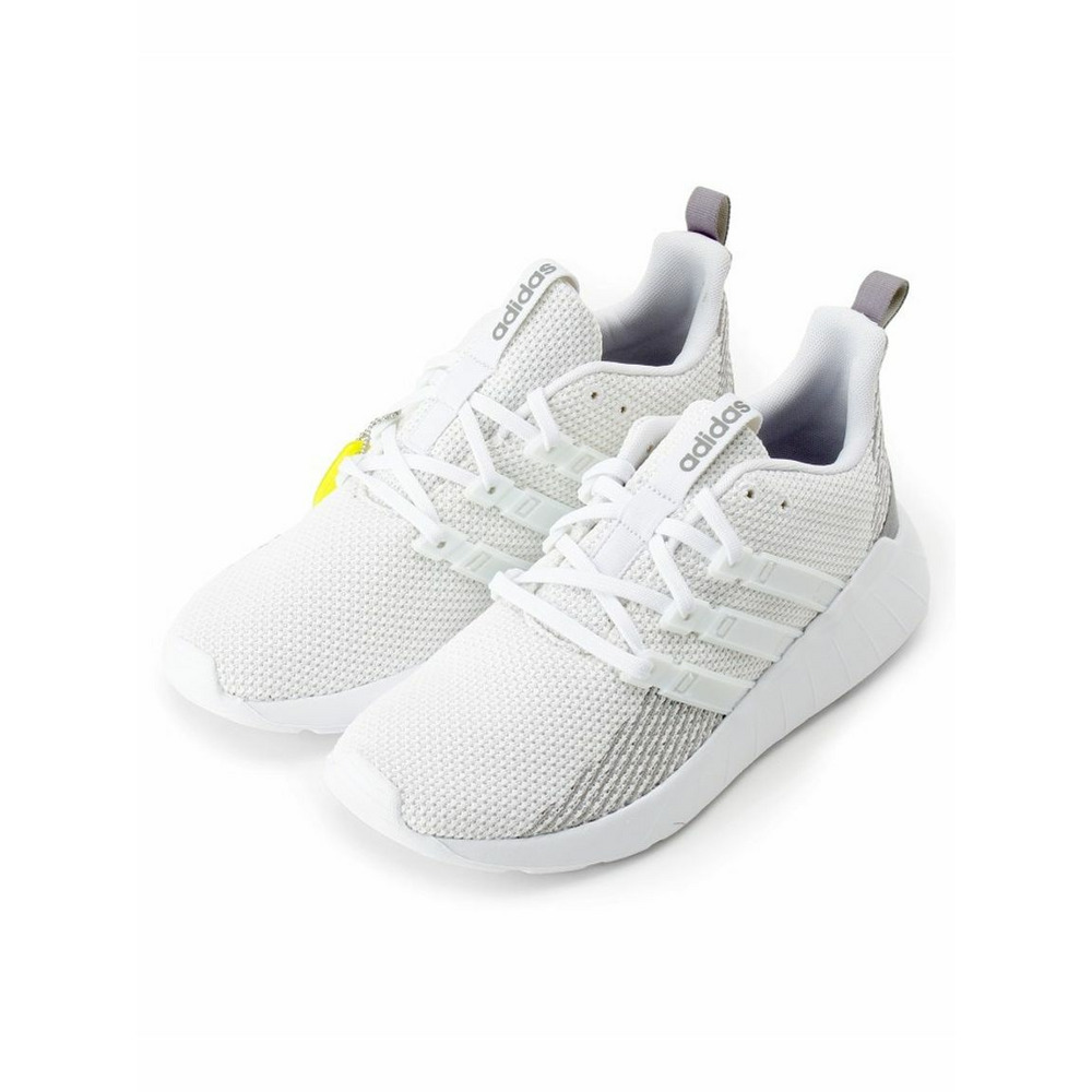 adidas　QUESTAR FLOW　スニーカー オフホワイト(003) 1