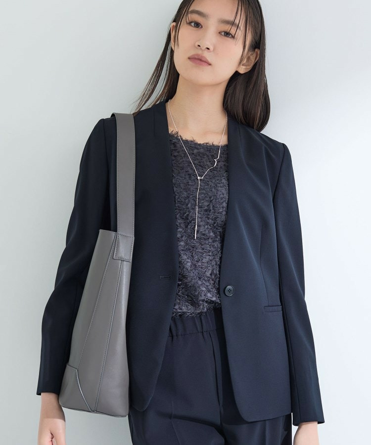 【洗える/UVケア】ストレッチノーカラージャケット1