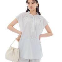 フリル衿ギャザーブラウス