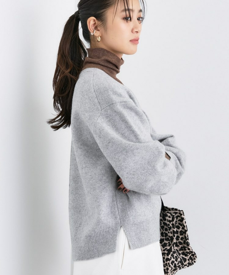 【洗える/カシミヤ混】ミドルゲージVネックニット20