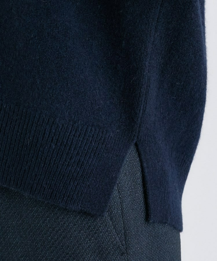 【洗える/カシミヤ混】ミドルゲージVネックニット28