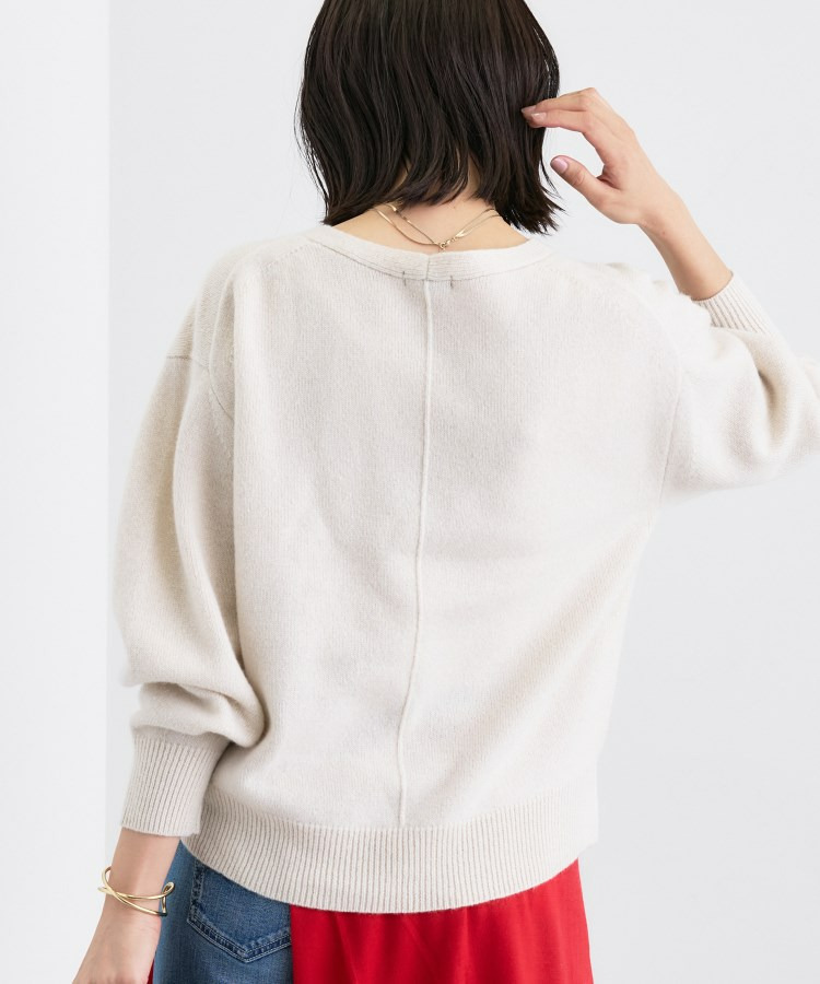 【洗える/カシミヤ混】ミドルゲージVネックニット4