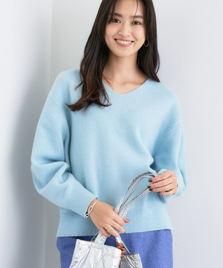 【洗える/カシミヤ混】ミドルゲージVネックニット1