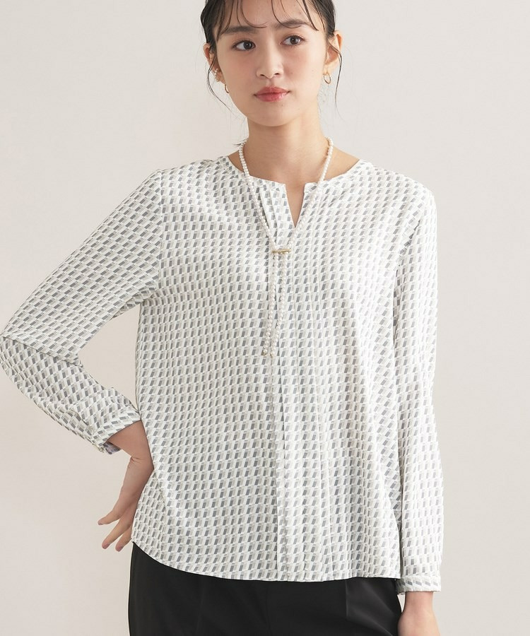 【セレモニー/洗える/透けにくい】ジオメ柄プリントブラウス8