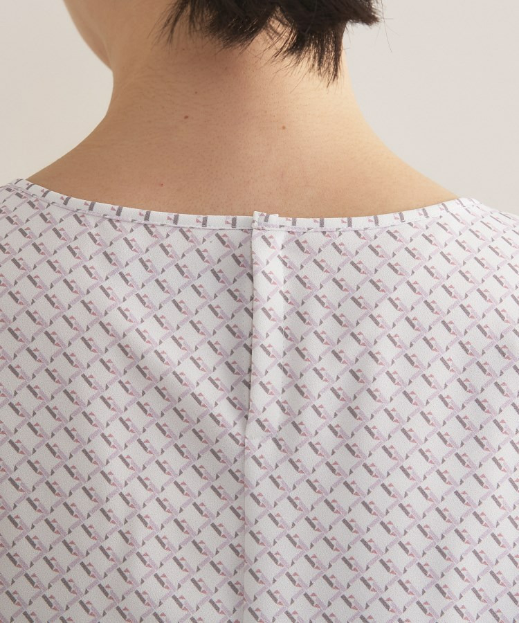 【セレモニー/洗える/透けにくい】ダイヤ柄プリントブラウス23