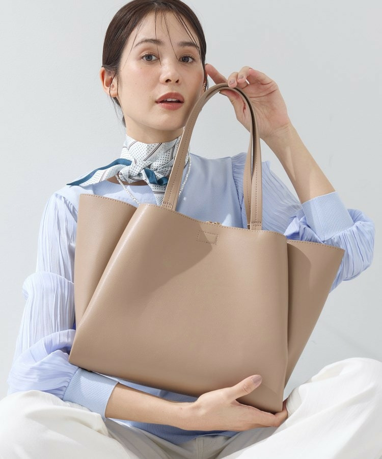 【A4収納可能/合皮】キャリアタックバッグ1