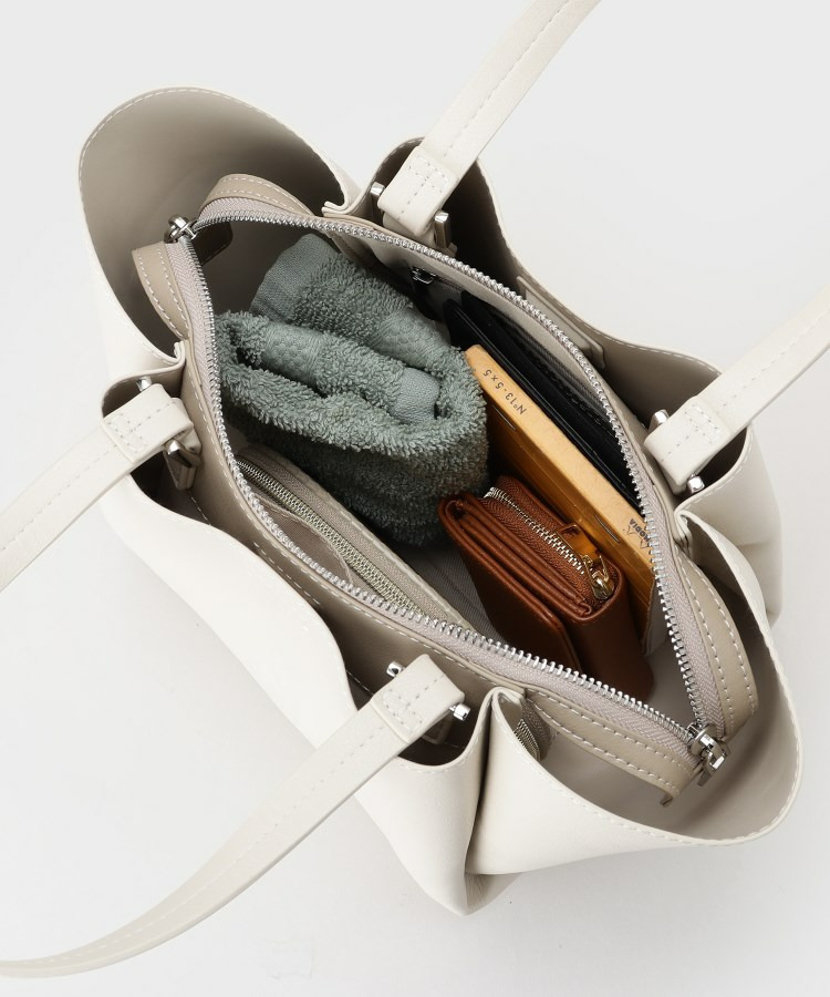 【ミドルサイズ/合皮】キャリアタックバッグ13