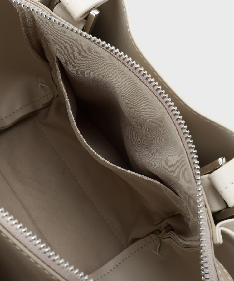 【ミドルサイズ/合皮】キャリアタックバッグ16