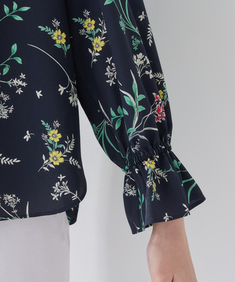 【SETUP可能】モダンフラワー柄キャンディスリーブブラウス16