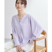 【洗える／UVケア／マットサテン】Vネックドルマンスリーブブラウス