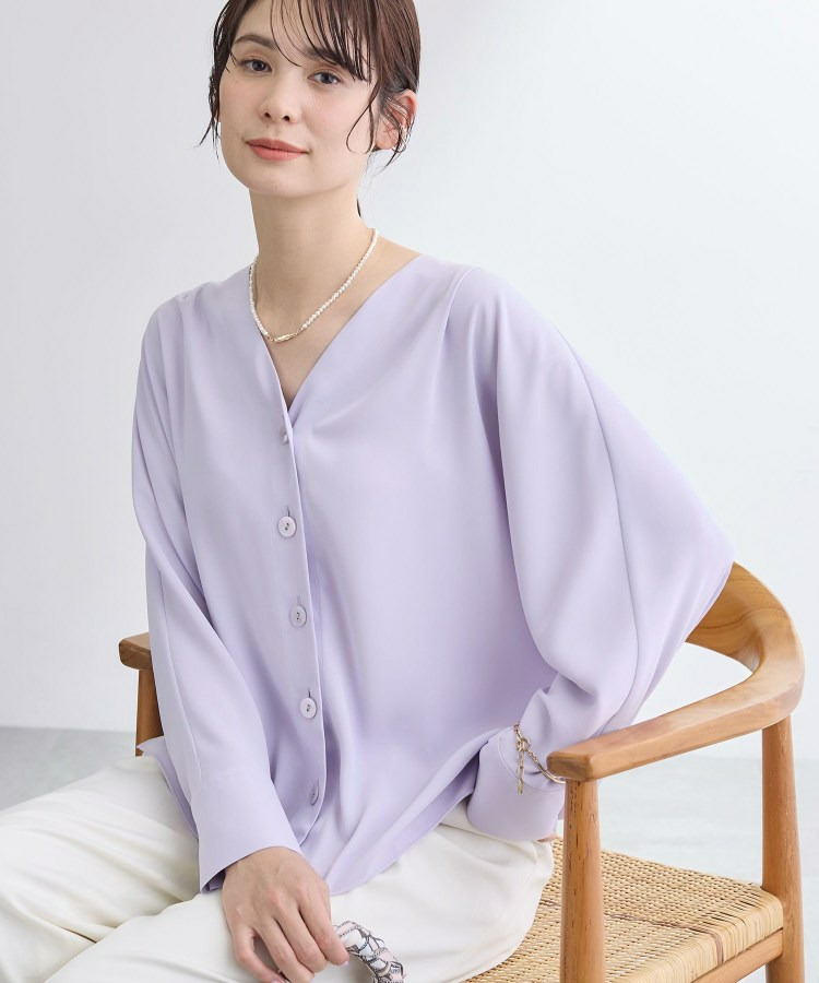 【洗える/UVケア/マットサテン】Vネックドルマンスリーブブラウス22