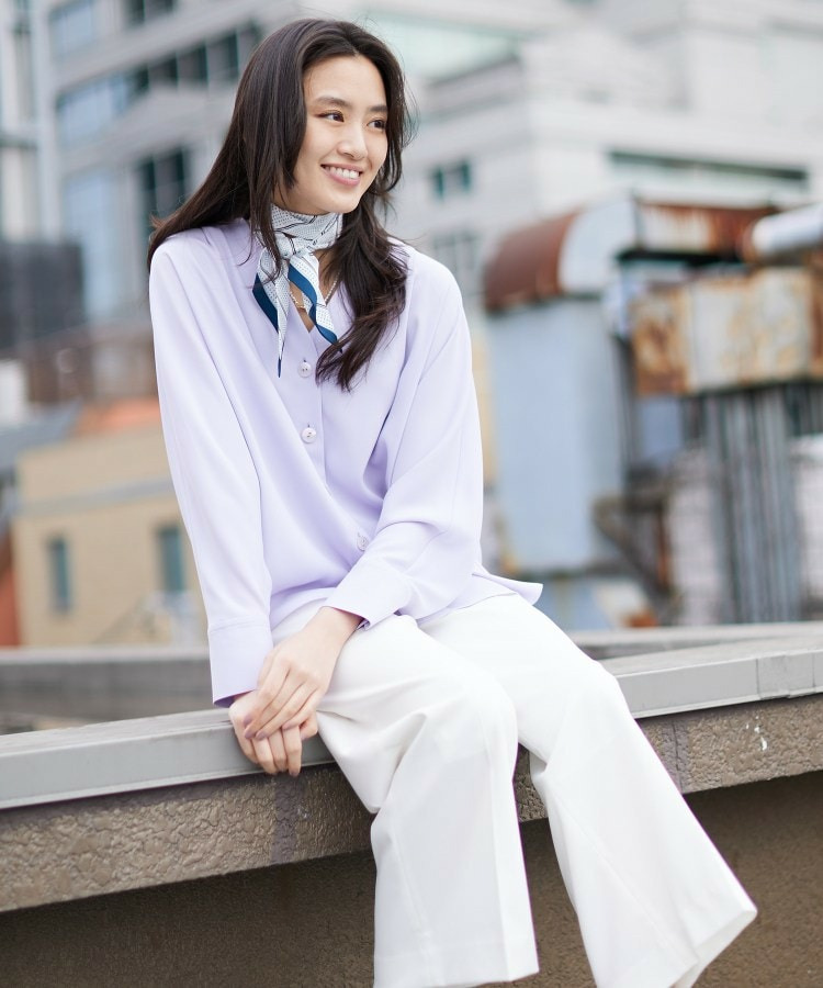 【洗える/UVケア/マットサテン】Vネックドルマンスリーブブラウス23