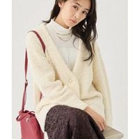 【品よく軽い！】メリノフェザー Vネックニットカーディガン
