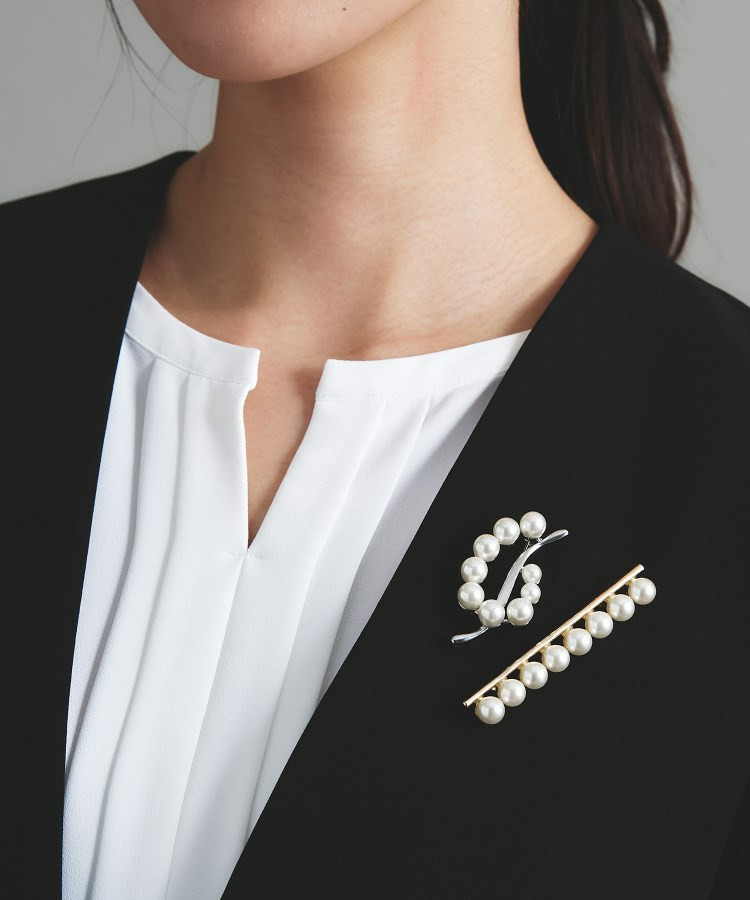 【セレモニー/上品】パール調モチーフブローチ1