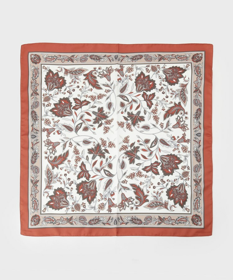 【60cm四方】リーフ柄スカーフ1