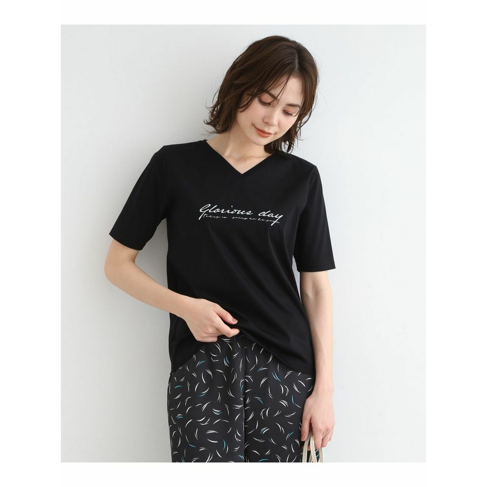 【洗える／コットン100％】VネックロゴTシャツ10