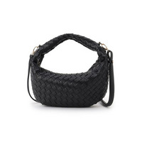 【ショルダー付き／長財布も入る！】レザー調メッシュバッグ