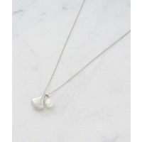 【チェーン長さ調節可】リーフパーツ×淡水パールネックレス