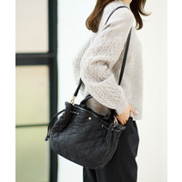 【ショルダー付き／コーディネートのアクセントに◎】キルティングバッグ