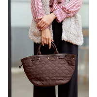 【ショルダー付き／コーディネートのアクセントに◎】キルティングバッグ