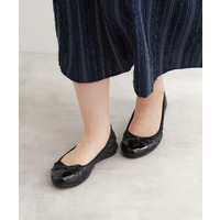 【ButterflyTwistst】折り畳みトラベルシューズ