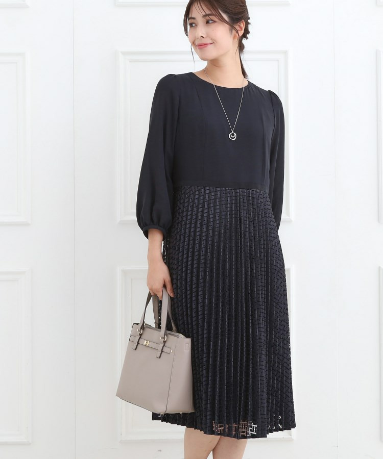 【フォーマル/入卒/一枚で着映え◎】シフォン×幾何柄レースプリーツワンピース12