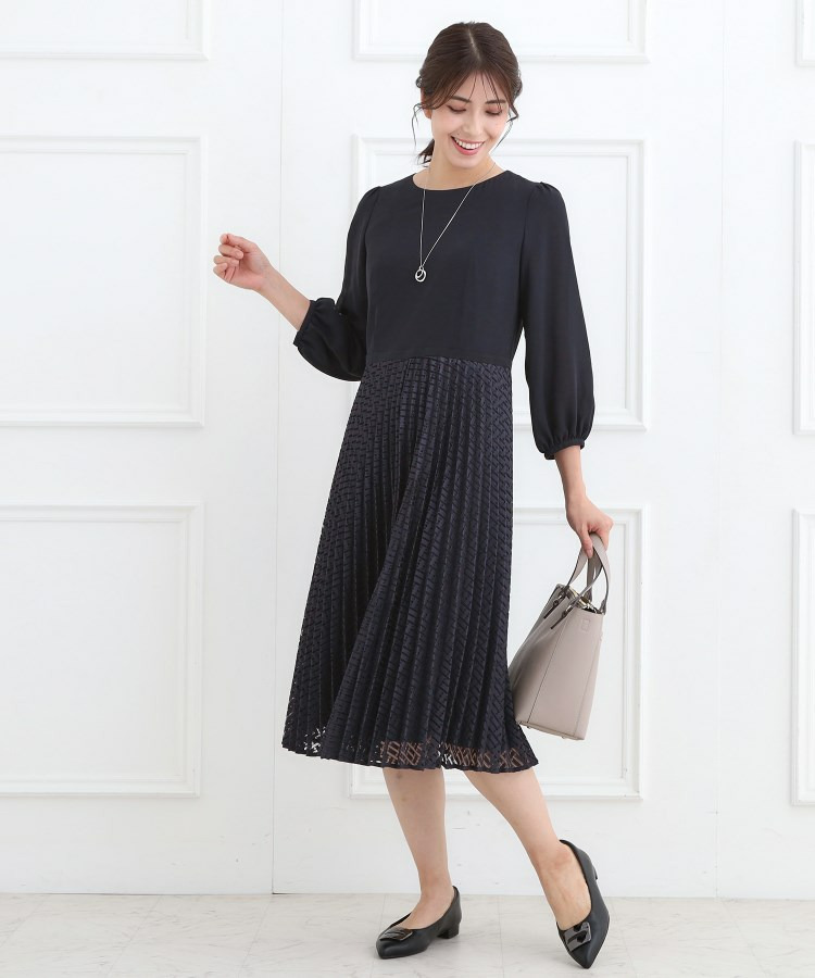 【フォーマル/入卒/一枚で着映え◎】シフォン×幾何柄レースプリーツワンピース14