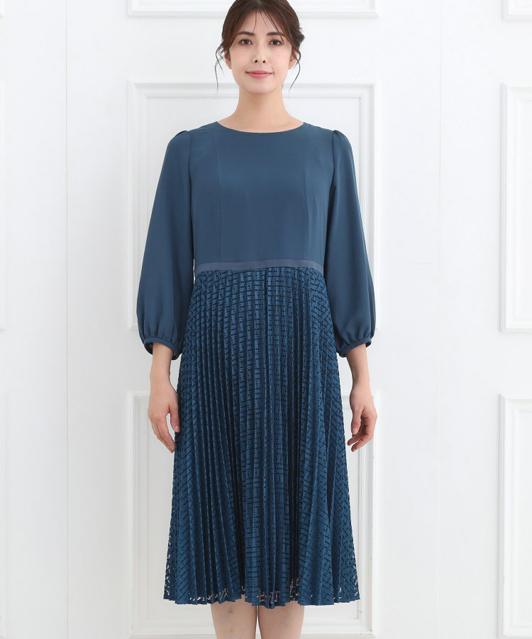 【フォーマル/入卒/一枚で着映え◎】シフォン×幾何柄レースプリーツワンピース17