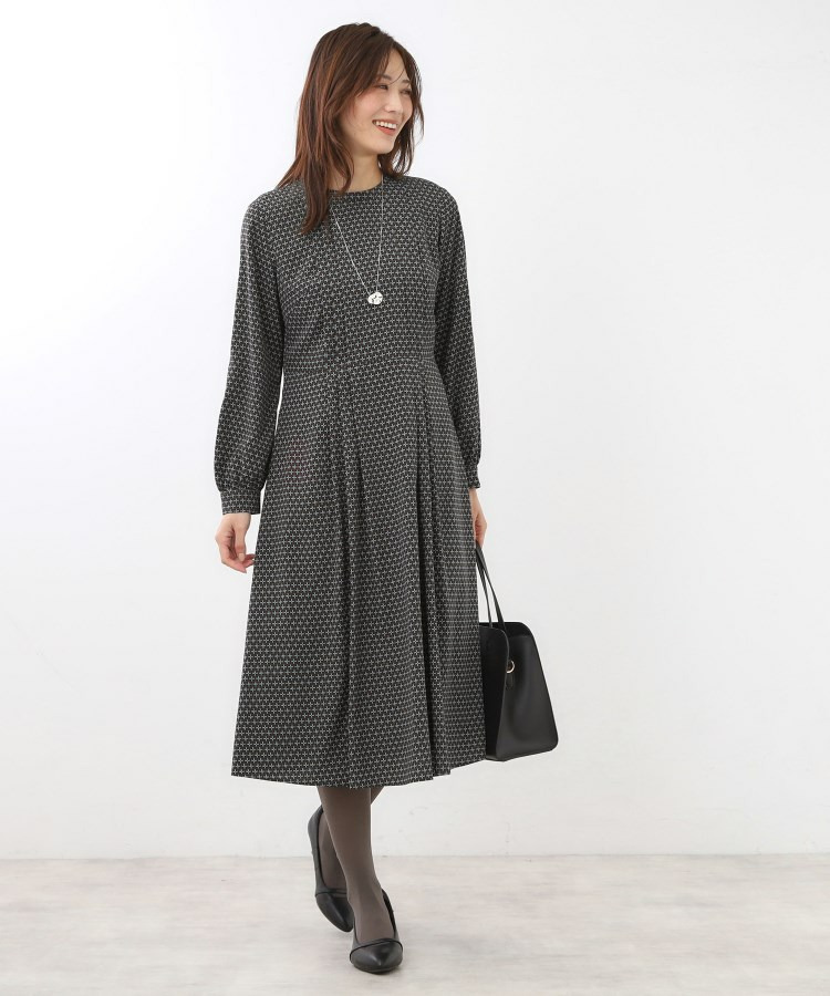 【通勤にもお出かけにも◎】ジオメプリントクラシカルワンピース17