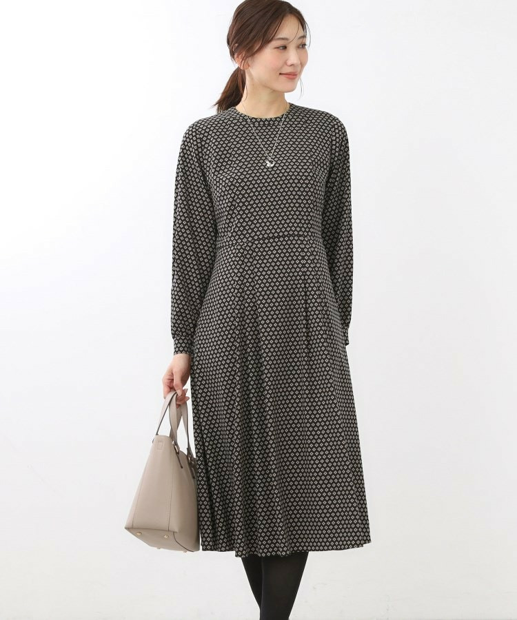 【通勤にもお出かけにも◎】ジオメプリントクラシカルワンピース19