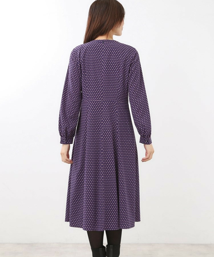 【通勤にもお出かけにも◎】ジオメプリントクラシカルワンピース30