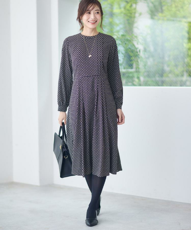 【通勤にもお出かけにも◎】ジオメプリントクラシカルワンピース9