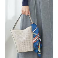 【肩掛けショルダー付き】パンチングデザインワンショルダーバッグ