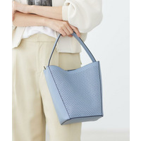 【肩掛けショルダー付き】パンチングデザインワンショルダーバッグ