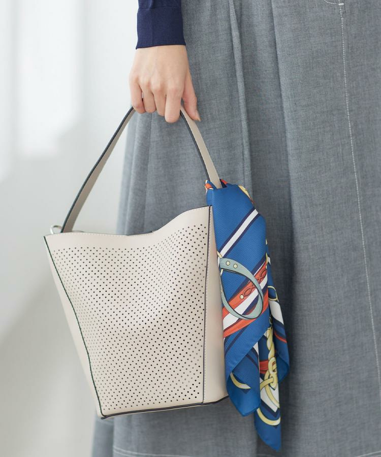 【肩掛けショルダー付き】パンチングデザインワンショルダーバッグ1