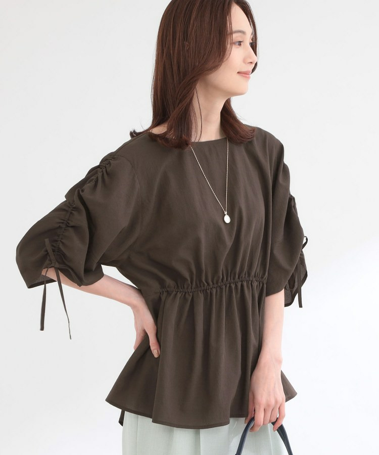 【通気性あり/涼しい/マシンウォッシャブル】ウエストギャザーブラウス1