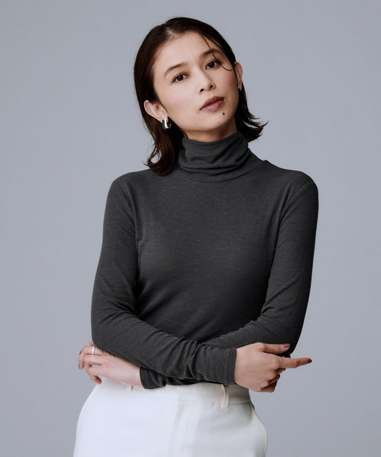 【吸湿発熱/洗える】ハイネックインナー1