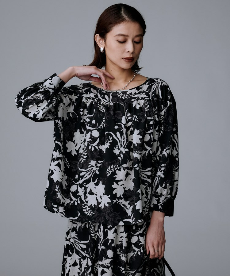 【洗える/セットアップ可能】オーナメントフラワー ブラウス4