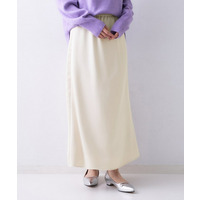 サテンナロースカート