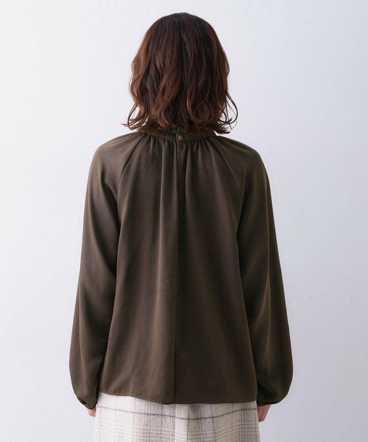 スタンドフリルネック ブラウス21