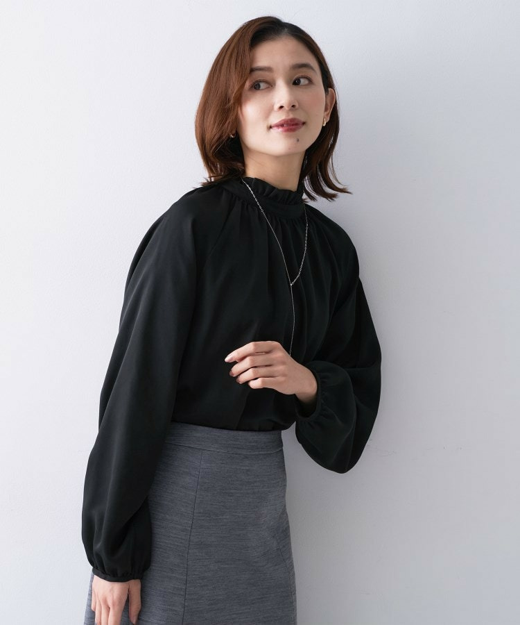 スタンドフリルネック ブラウス4