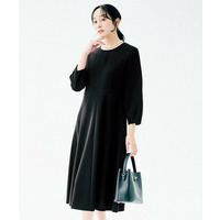 フレアワンピース