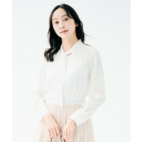 ボウタイブラウス