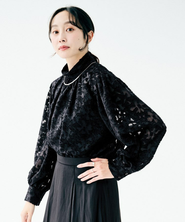 カットジャカード ボウタイブラウス16